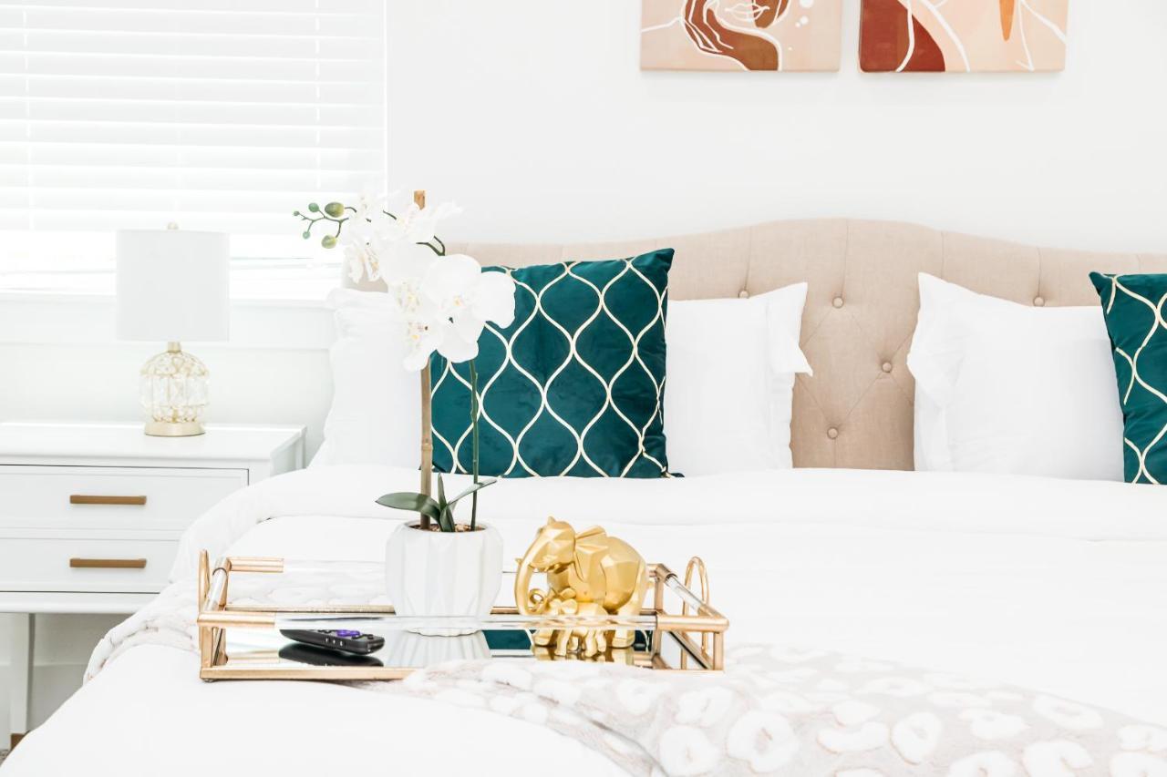 Beautifully Decorated, Modern Downtown Houston Home エクステリア 写真