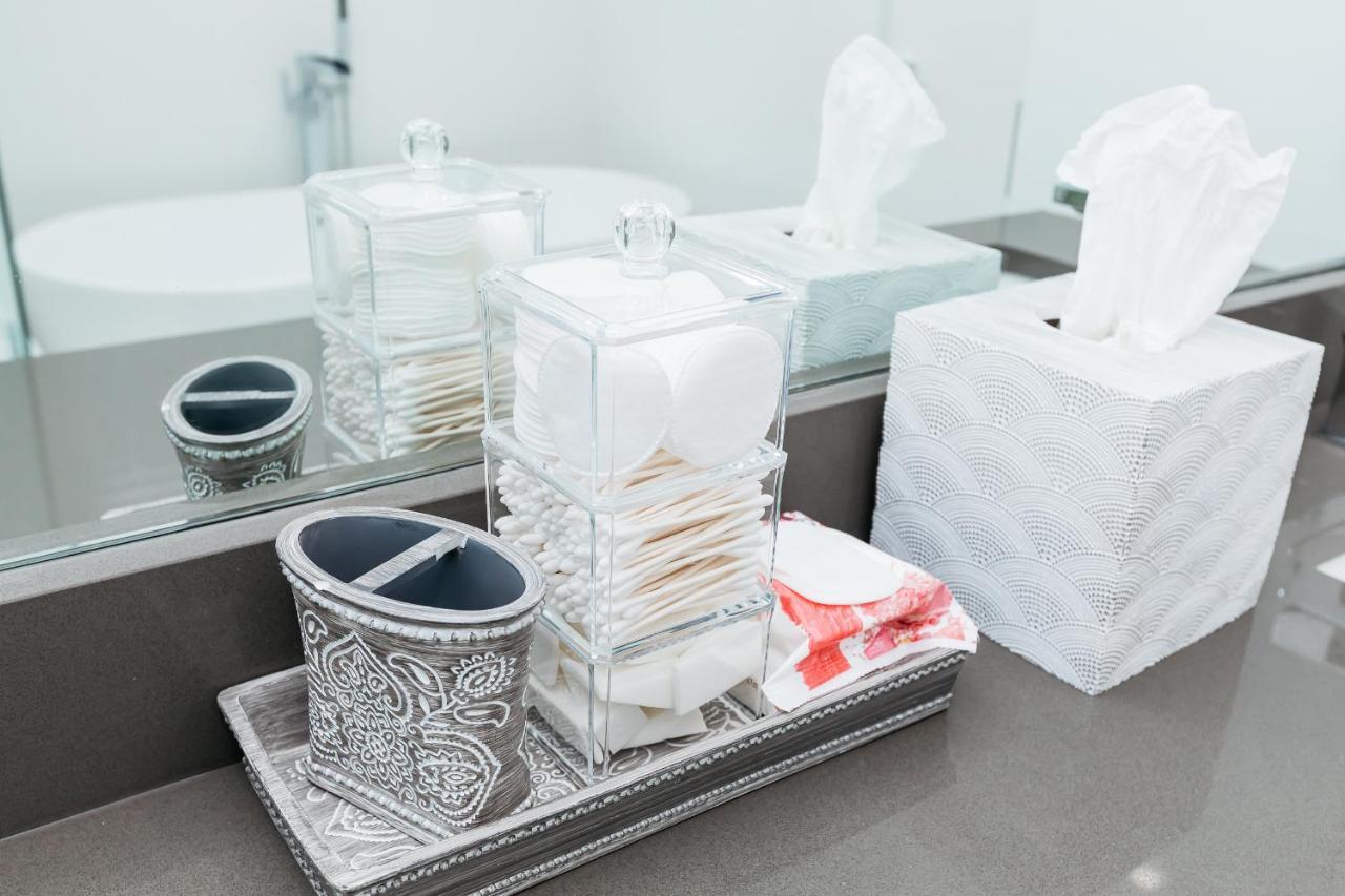 Beautifully Decorated, Modern Downtown Houston Home エクステリア 写真